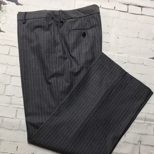 ☘️BOGO Charcoal Grey Pinstripe - 10P